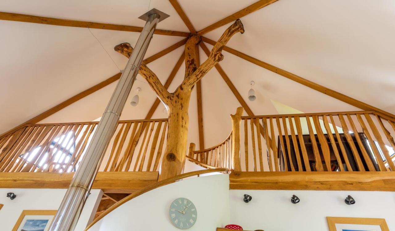 Villa Kinlochlaich Tree House Appin Exterior foto